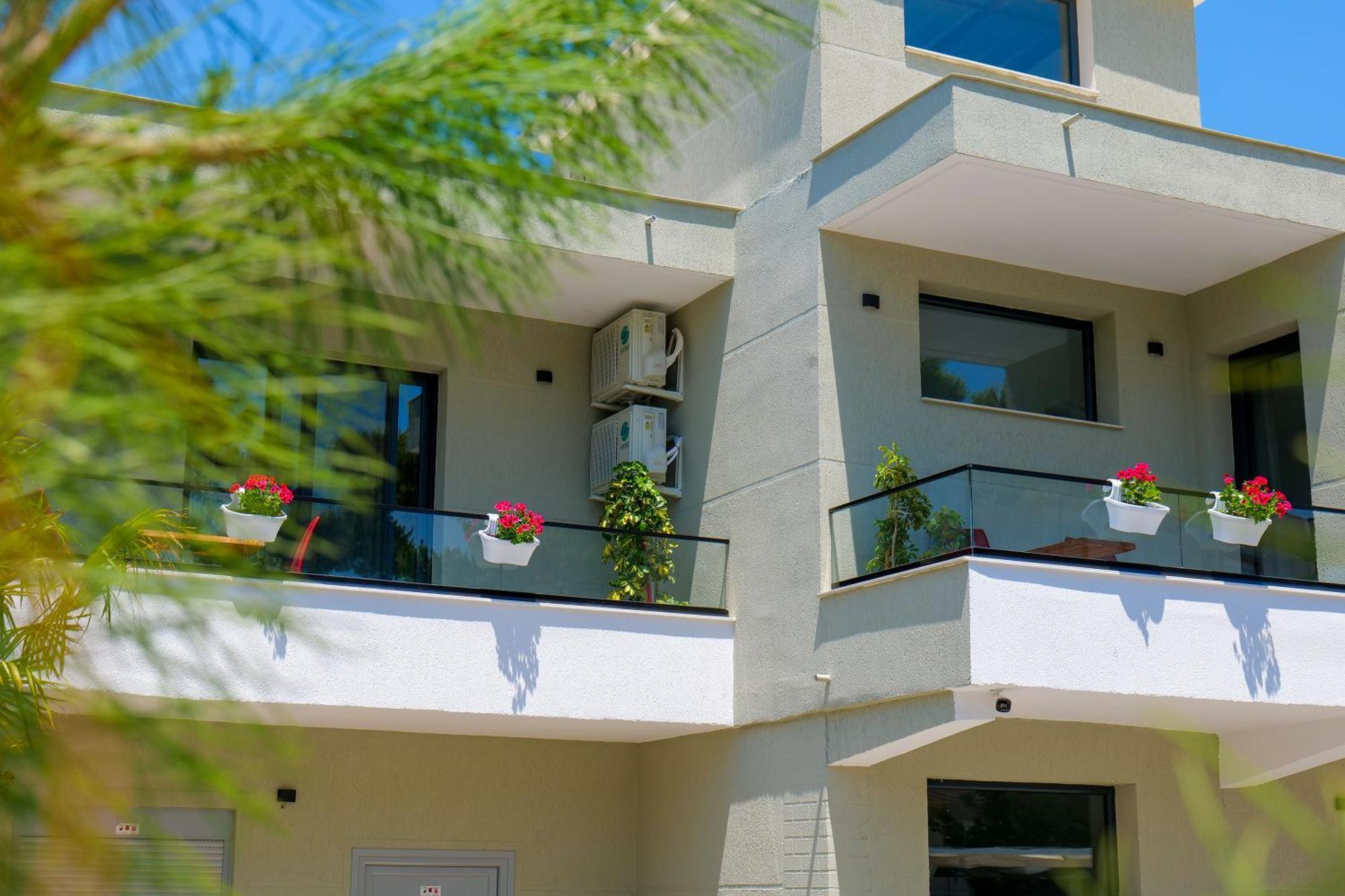Hotel Celaj Vlorë Esterno foto